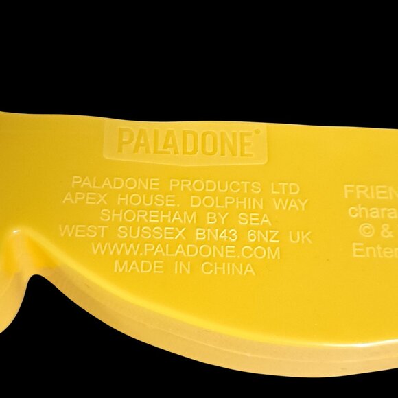 Friends  Peephole Frame Picture Photo Yellow Hanging Frame - Picture 14 of 16